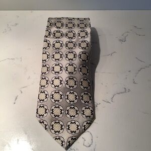 Men’s 100% silk tie